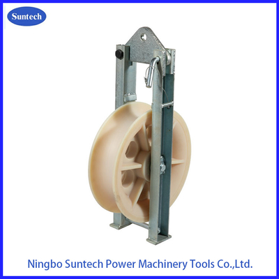 15 - 60 KN Alat Peningkatan Menara MC Nylon Sheave Single Conductor Pulleys
