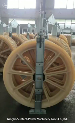 Bundled Aluminium Conductor Pulley Block Untuk 220KV Transmission Line