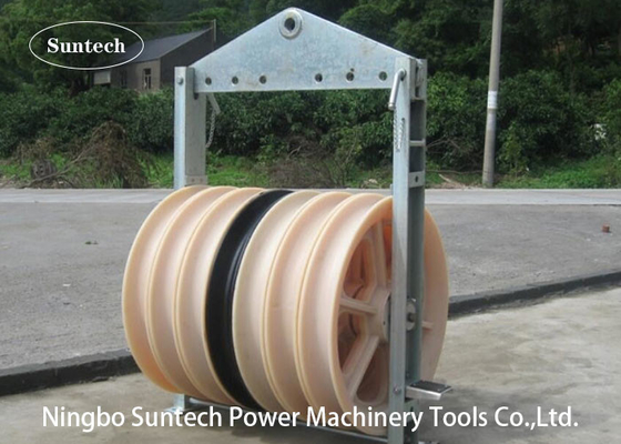 660mm Diameter Besar Nylon Sheaves Bundled Pulley Konduktor Pulley Stringing Block