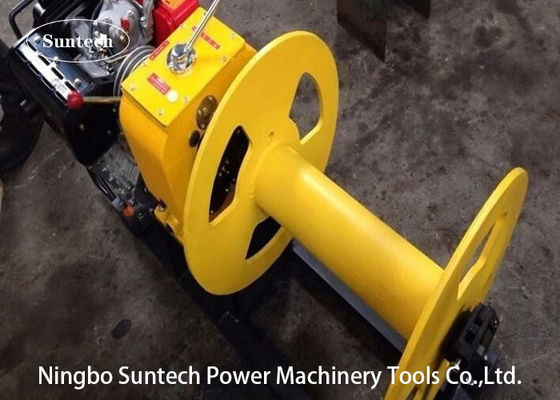 Penarik Winch Kabel Mesin Diesel Bensin Mengambil Peralatan Merangkai 5 Ton 20KN