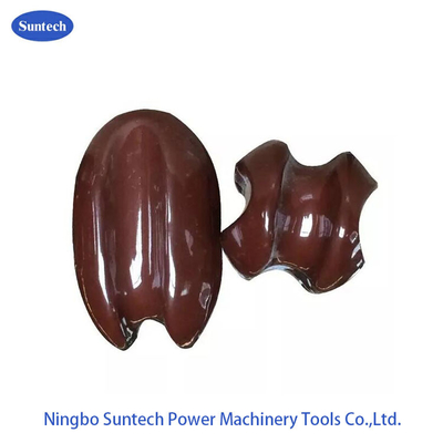 Stay Wire Porcelain Egg Insulators Untuk Saluran Transmisi 44KN 400V