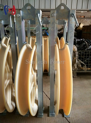 30-150KG Kapasitas 660 Seri Stringing Block Dengan Beban Nominasi 20-60KN