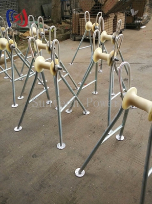 Heavy Duty Steel Pipe Elevated Cable Roller 5KN Kapasitas Beban