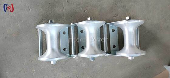 Profesional 10-20KN Nominal Load Kabel Pithead Roller dengan korosi tahan konstruksi polyethylene tahan lama untuk perlindungan masuk lubang manhole