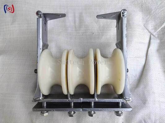 Heavy Duty Three Sheaves Stringing Block untuk Instalasi Bundle Conductor dengan beban nominal 5KN