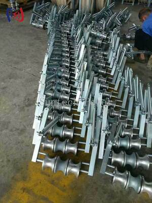 Heavy Duty Three Sheaves Stringing Block untuk Instalasi Bundle Conductor dengan beban nominal 5KN