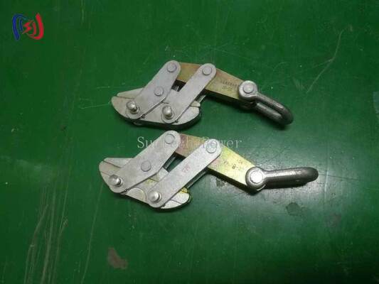 Anti twist Steel Rope Gripper dengan beban nominal 50-200KN untuk mengangkat peralatan listrik berat dengan aman