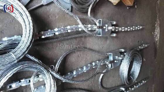 Papan kepala profesional untuk konduktor tiga bundel dengan beban nominal 100-180KN, Geometri segitiga yang tepat, dan paduan aluminium tahan korosi