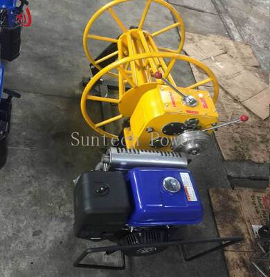 Mesin Mengambil Kerucut Profesional dengan 10-30KN Teksi Nominal Benzin Dioperasikan untuk Penggulung dan Penyimpanan Kabel yang Efisien
