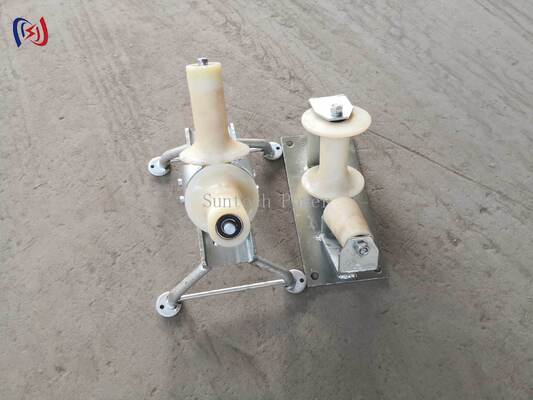 10KN Heavy Duty Cable Turning Roller: Perlindungan sudut 90 derajat untuk lubang manhole