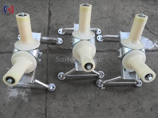 10KN Heavy Duty Cable Turning Roller: Perlindungan sudut 90 derajat untuk lubang manhole