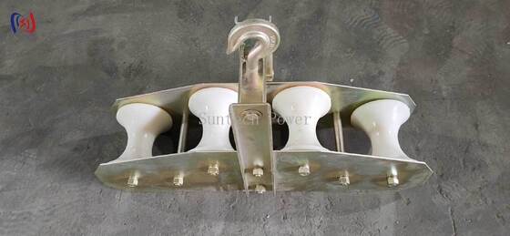 OPGW Stringing Block dengan 10KN Nominal Load R570 Radius Bend untuk Instalasi Kabel Serat Optik Empat bundaran dikombinasikan