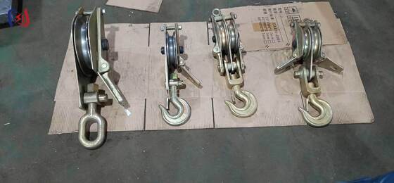 30-100KN Nominal Load Dual Sheave Hoisting Tackle dengan kedua sisi desain terbuka untuk Heavy-Duty Lifting