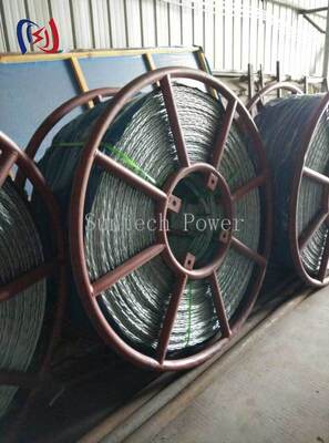 Tali Baja Anti-Putar 12 Untai 9-42mm Kekuatan Putus 54-817KN Pengangkatan Stabil