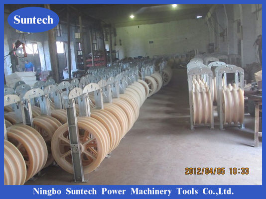 822mm ACSR 630 MC Nylon Sheave Overhead Line Merangkai Blok Untuk Konduktor