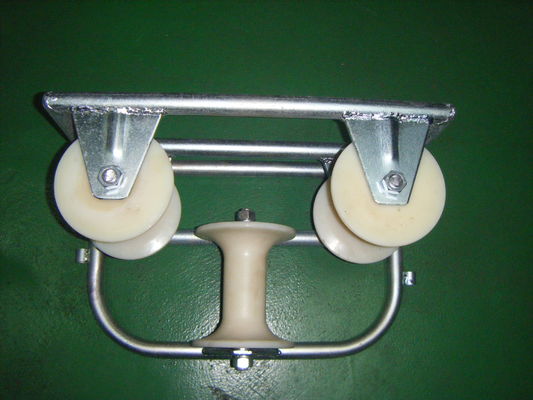 Tugas Berat Galvanis Triple Corner Rol Kabel Kecil 10KN