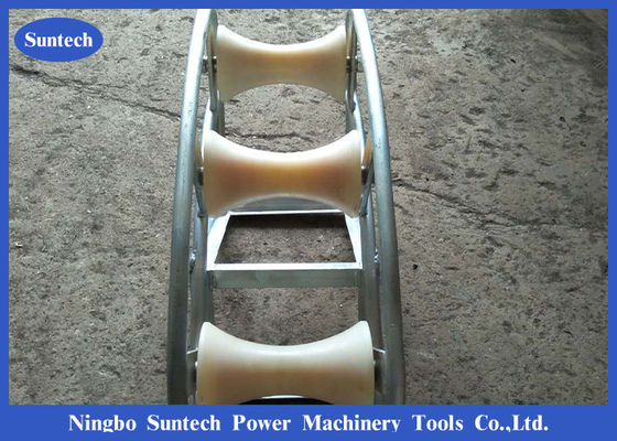 Pithead Telecom Cable Guide Roller 3 Block Untuk Bahan Manhole Nylon