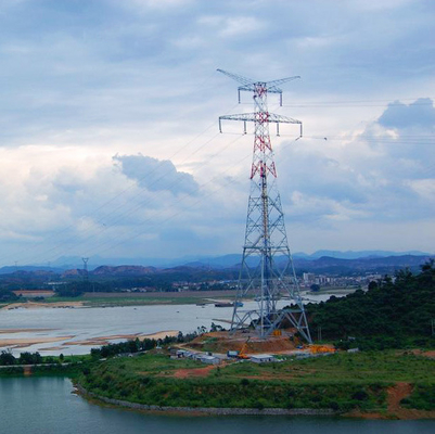 Toleransi Angin Tinggi Q355 Q255 Steel Lattice Electric Pylon Steel Tower