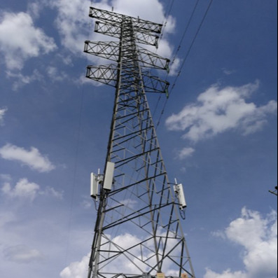 Kisi Baja Q235B Q345B Q420 Menara Saluran Transmisi