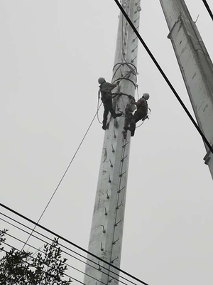 Menara Komunikasi Monopole Baja Q345 Hot Dip Galvanis